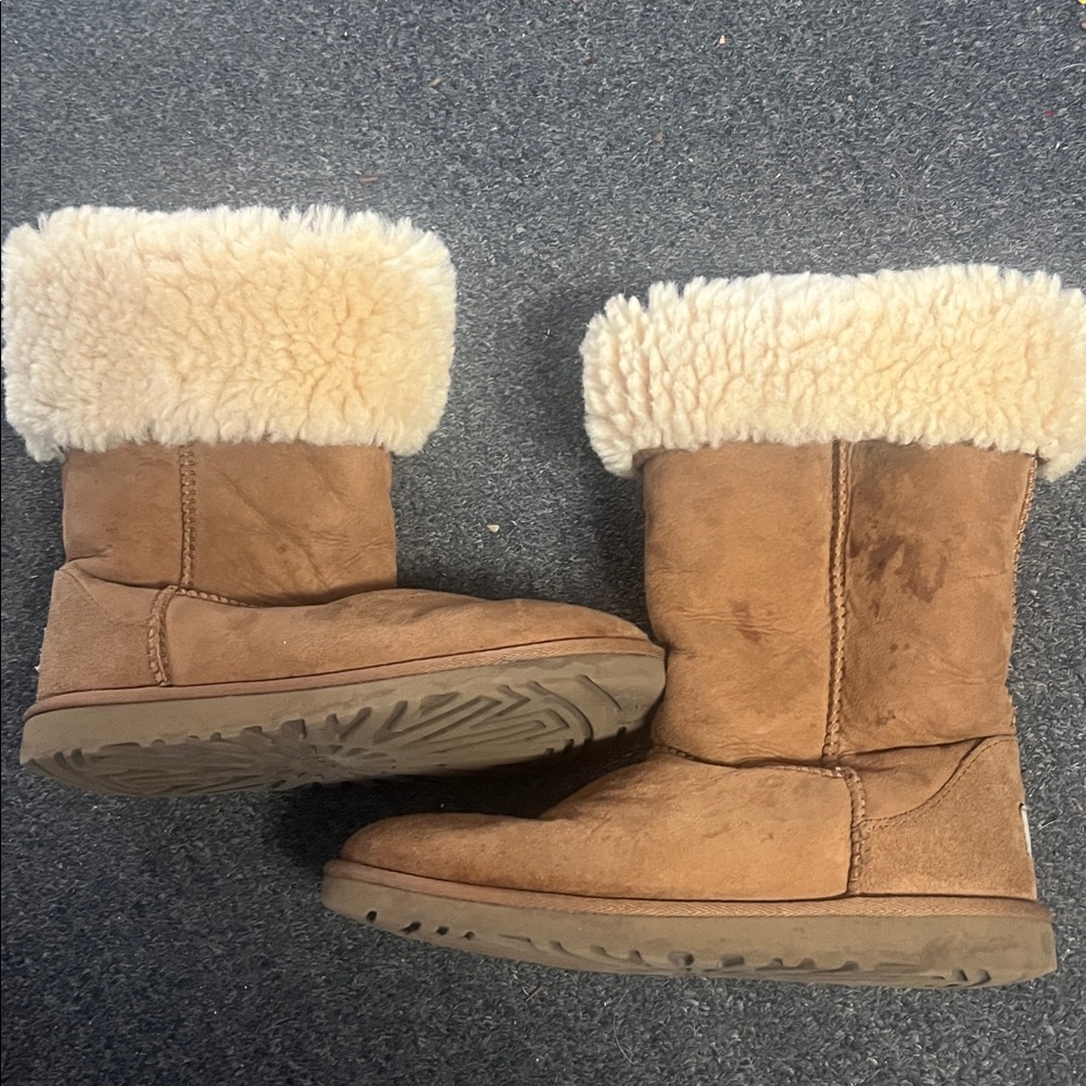 UGG Brown Suede Boots with Shearling Lining
